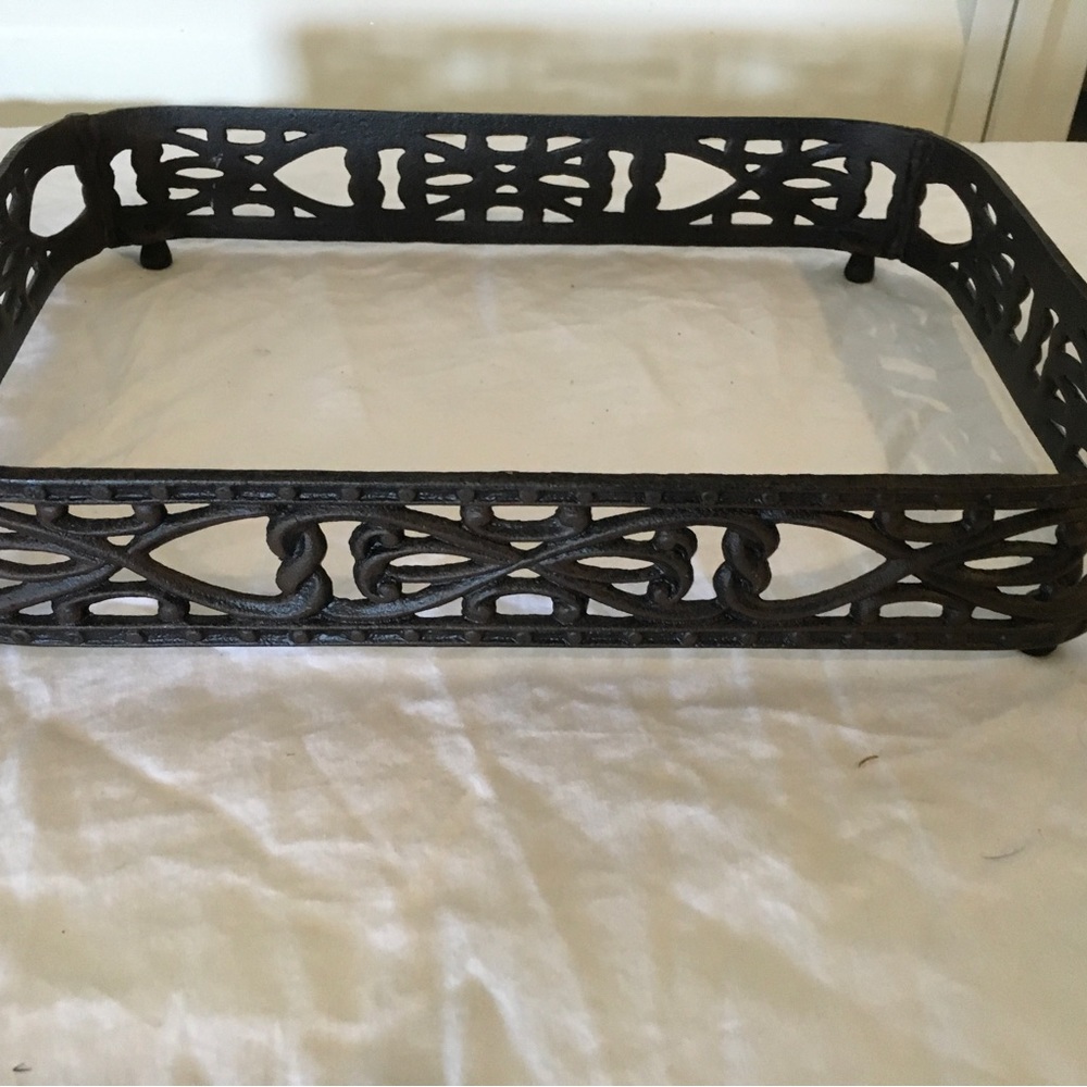SLAH Claremont Casserole Caddy 9” Wrought Iron EUC